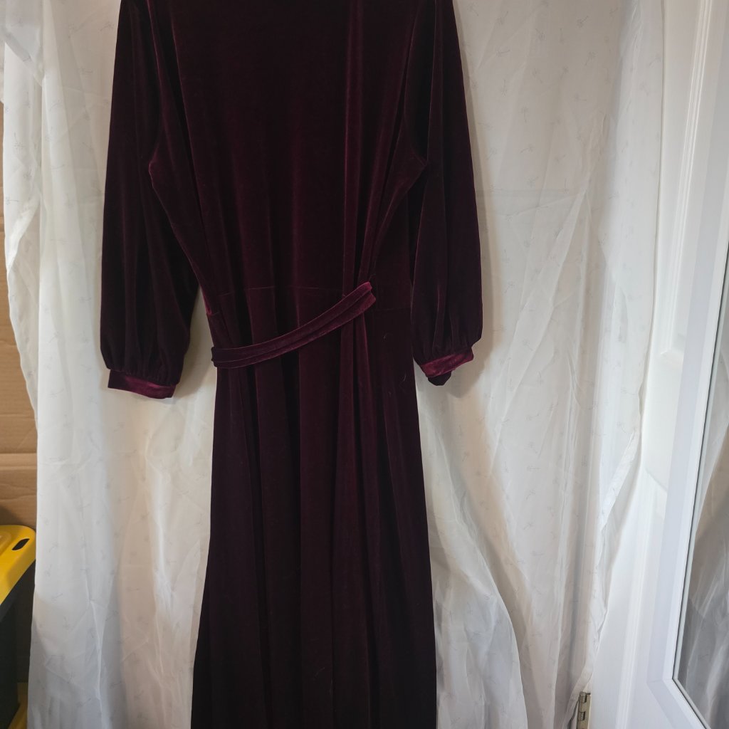 Euc - Heart Of Haute Rhea Dress Burgundy Velvet Red Wine Wrap Maxi Pinup Retro — image 7 of 8